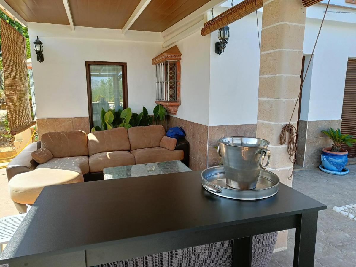 Casa Oasis Apartment Алора Екстериор снимка